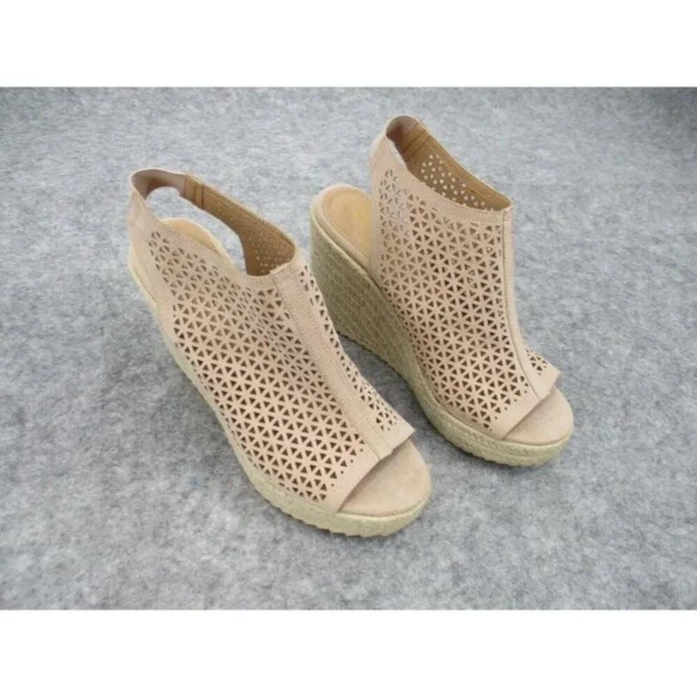 Altar'd State Wedge Shoes Size 10 Tan Casual Summer Spring Slip On Woven